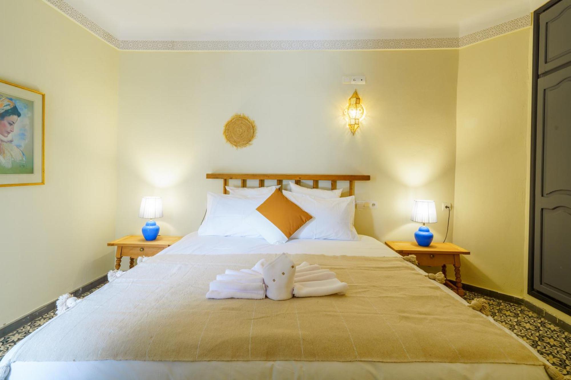 Riad 4 Chambres - Piscine & Petit Dejeuner Gratuit - Wifi Fibre Optique Marrakesh Eksteriør billede