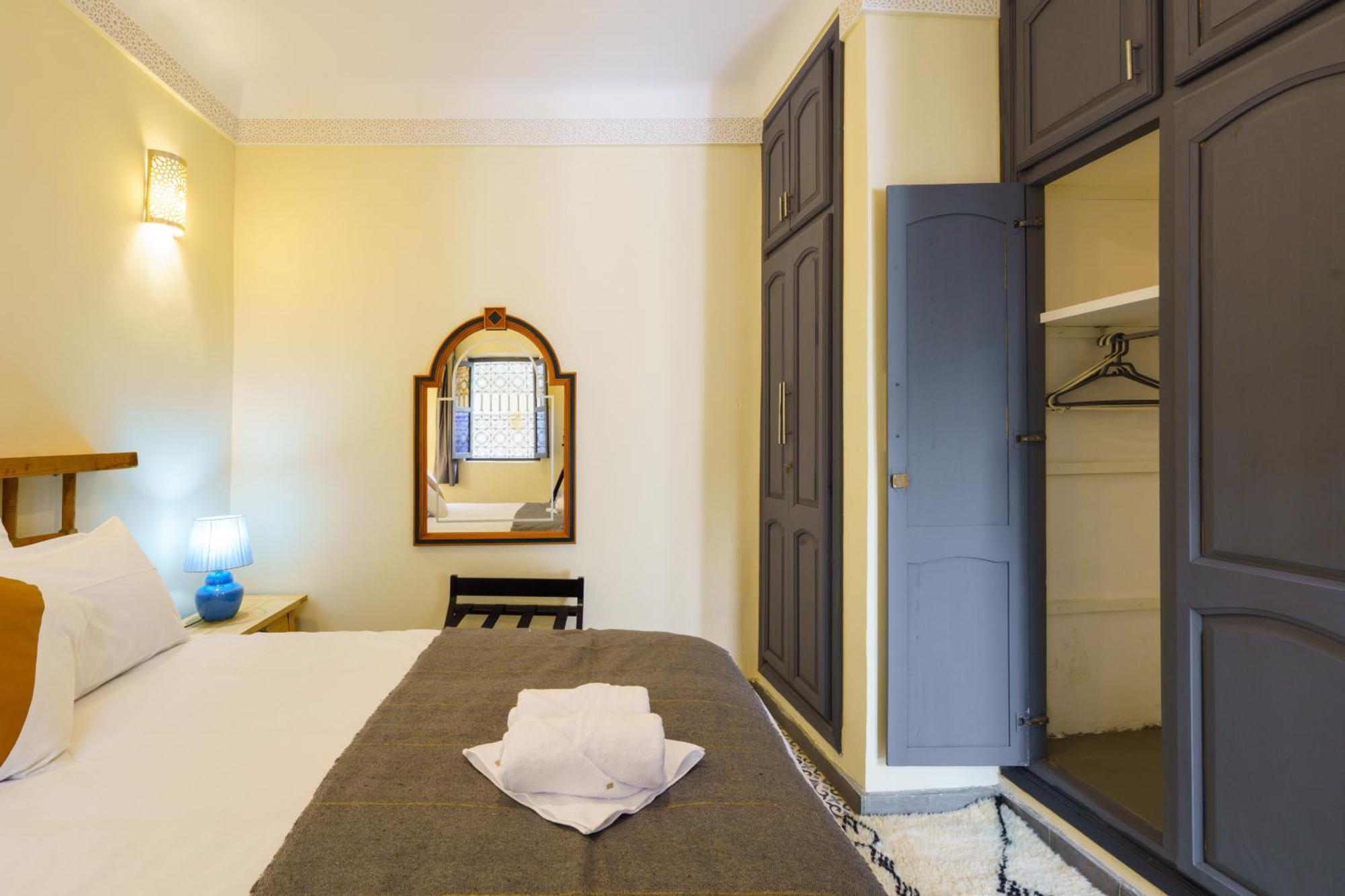 Riad 4 Chambres - Piscine & Petit Dejeuner Gratuit - Wifi Fibre Optique Marrakesh Eksteriør billede